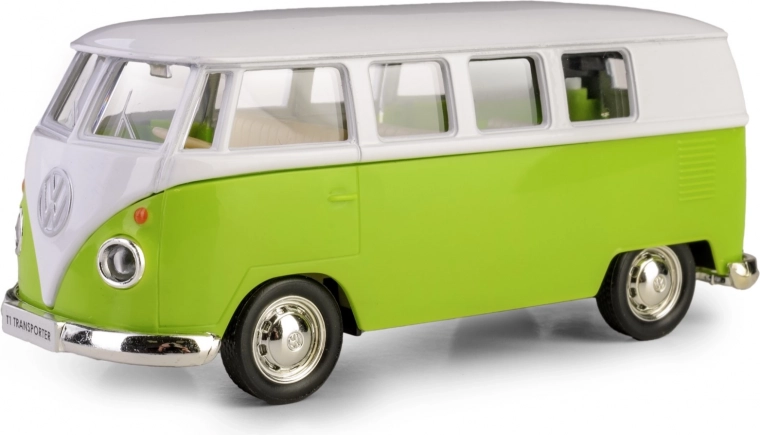 Otváracie dvere a detailný interiér