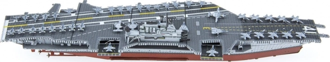Kovová 3D puzzle USS Midway z kolekcie Metal Earth