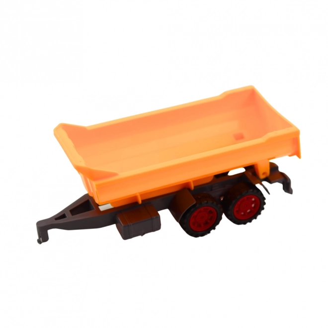 Traktor a príves s výklopkou a kŕmnym vozom