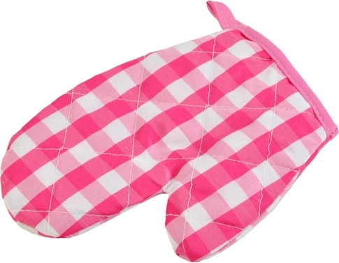 Bezpečné pečenie s rukavicou a podložkou