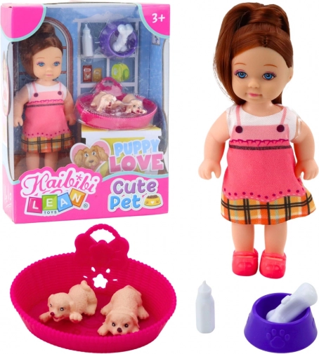 Mini bábika s dvoma šteniatkami a príslušenstvom