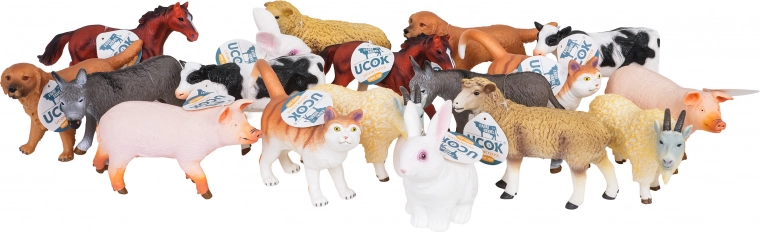 18 detailných figúrok pre kreatívnu hru