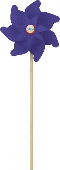 Pevná drevená rukoväť pre jednoduché držanie