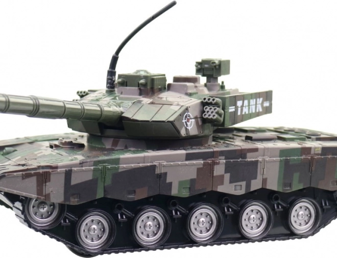 Tank na batérie pre malých vojakov