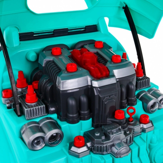 Otvárateľná kapota a realistický motor
