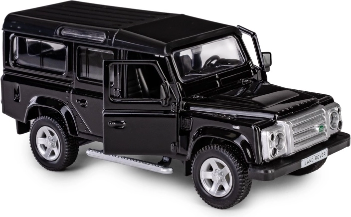 Otváracie dvere a detailný interiér