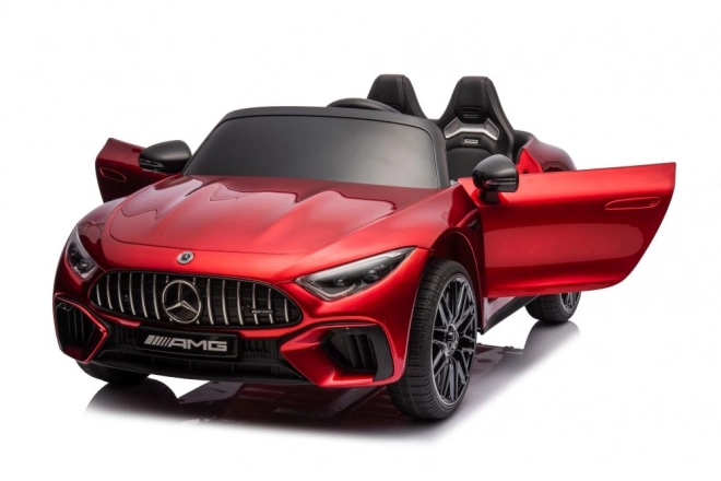 Mercedes AMG SL63 červeno lakované auto na baterky