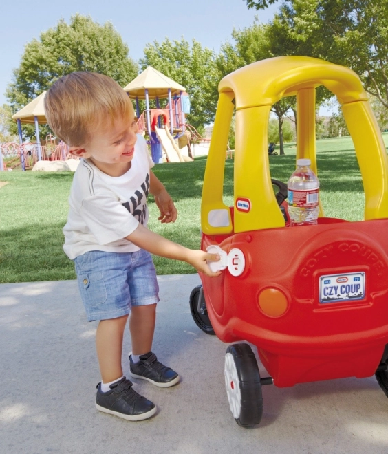 Jeździk Cozy Coupe s novými očami