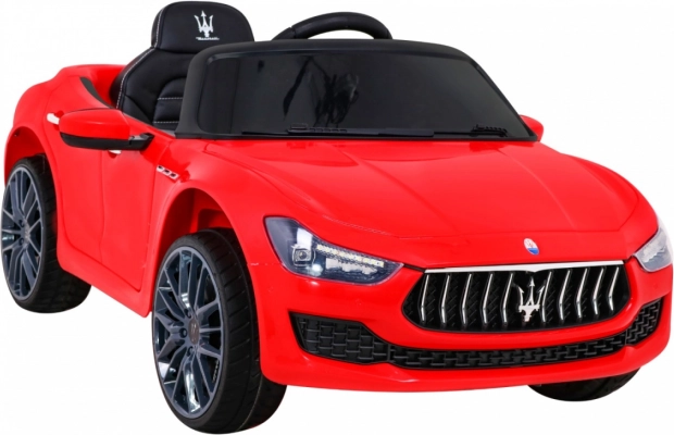 Realistický dizajn MASERATI