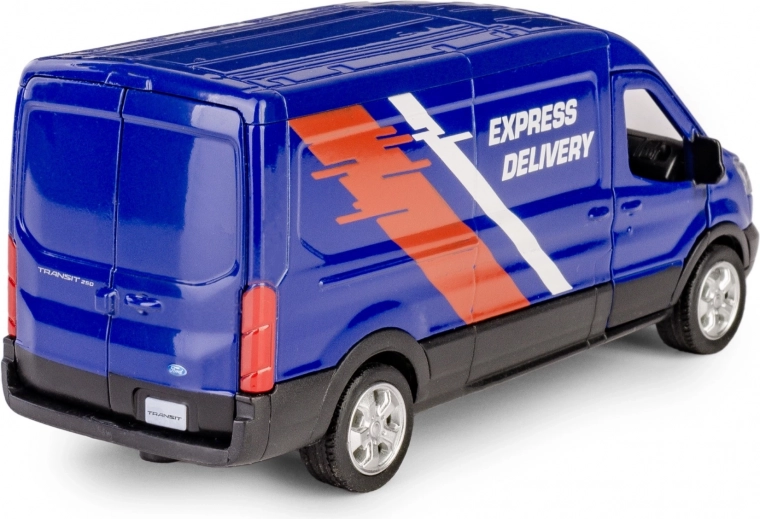 Otváracie predné dvere a gumené pneumatiky