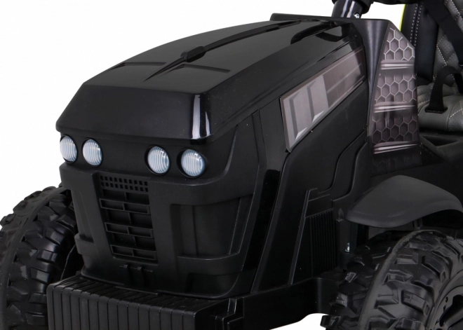 Titanový traktor s prívesom čierny