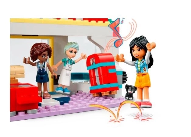 LEGO Friends Bistro v Centre Heartlake