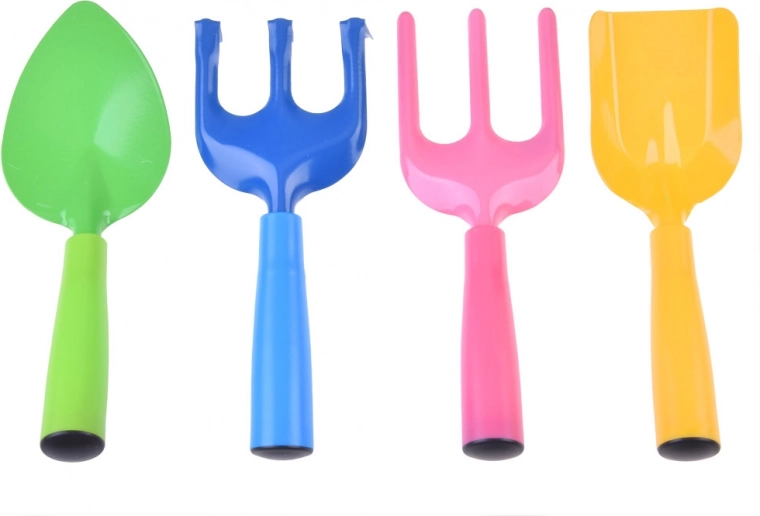 Farebné detské náradie na kopanie, kyprenie a presádzanie