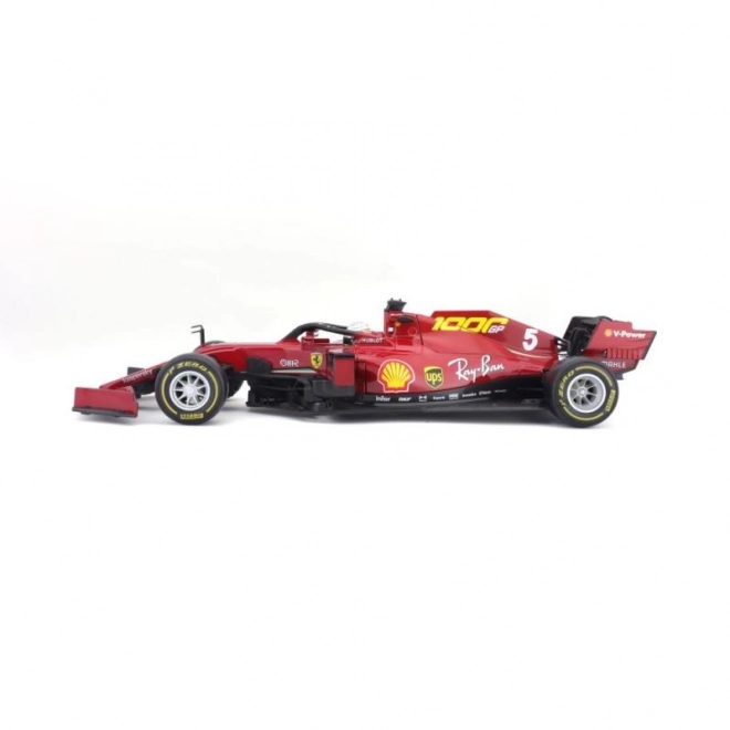 Červené Ferrari SF 1000 1:18 od Bburago