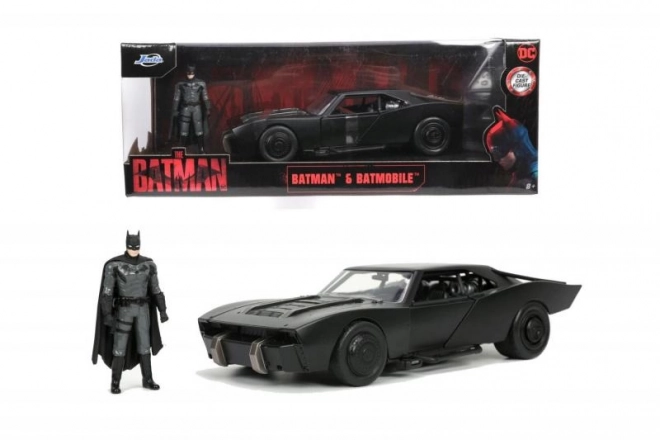 Batmobil 1:24 s Batmanom