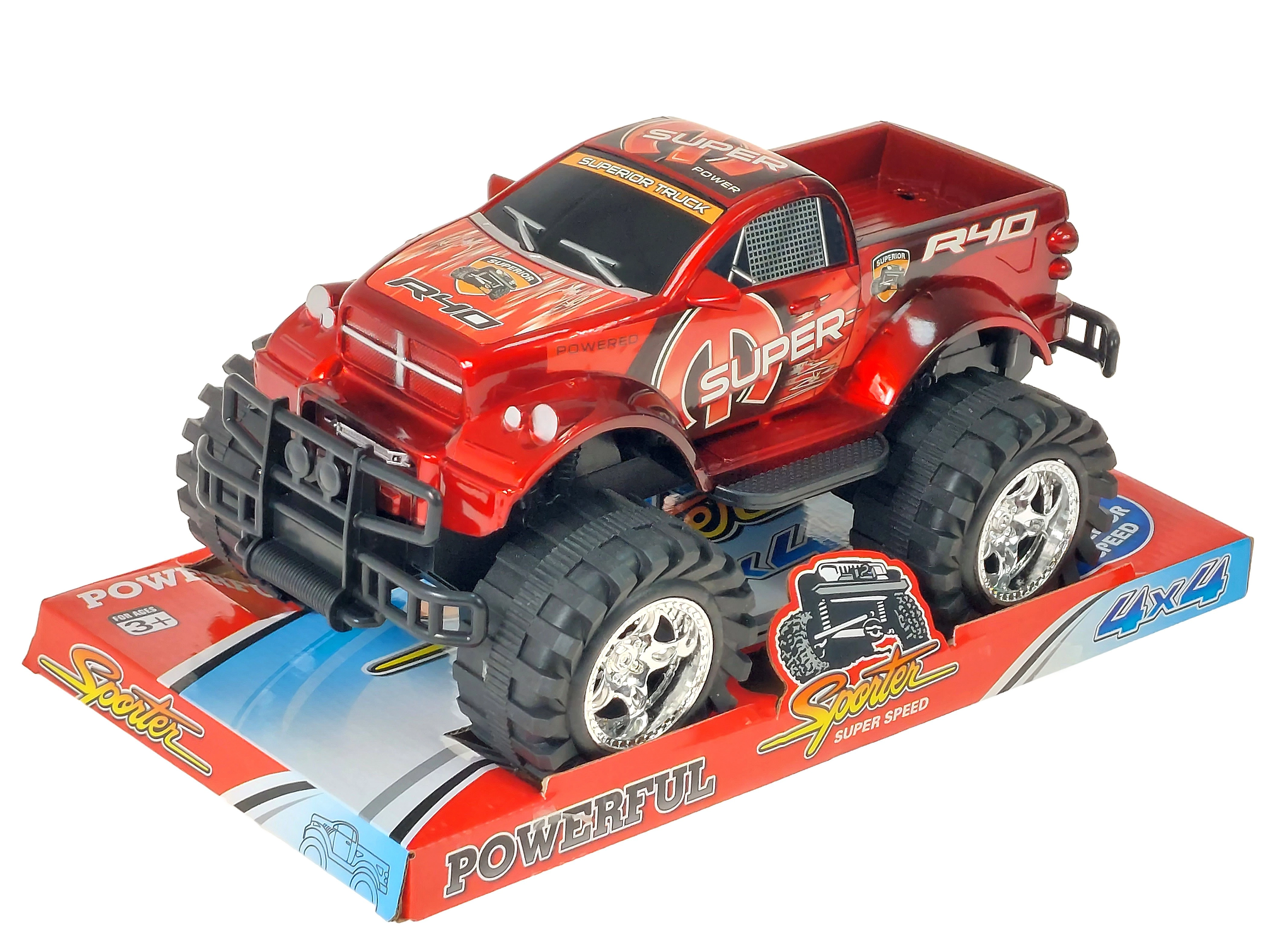 Terénne auto Jeep s pohonom 33 cm
