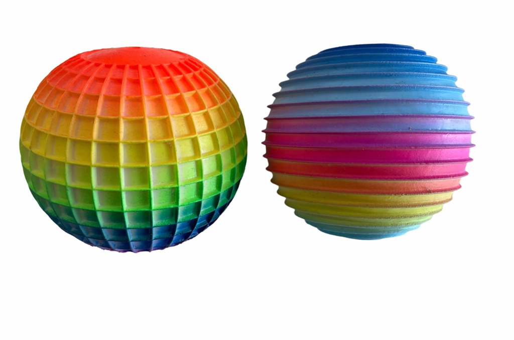 E-shop Stláčacia loptička Jumbo rainbow vrúbkatá 9 cm