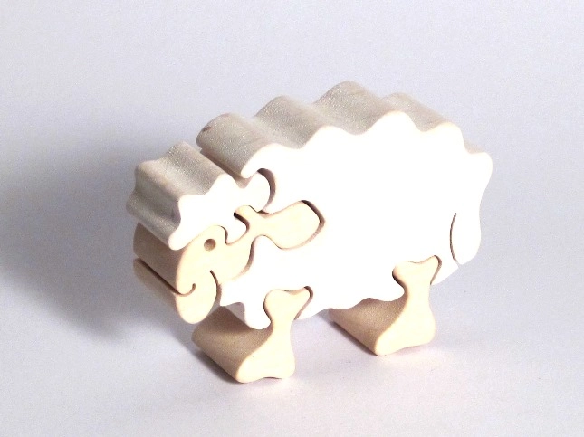 E-shop Fauna vkládací puzzle z masivu malá ovečka bílá