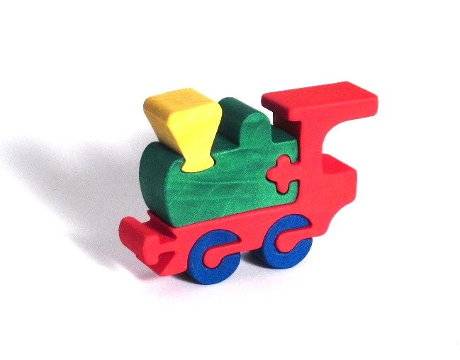 E-shop Fauna vkládací puzzle z masivu mašinka