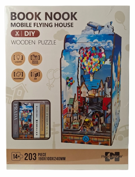 E-shop Drevené 3D puzzle Book Nook – Lietajúci dom s LED osvetlením