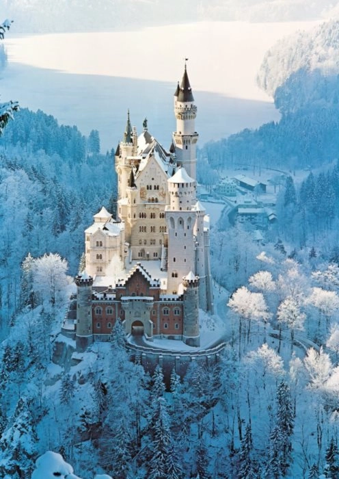 E-shop Ravensburger puzzle Zámok Neuschwanstein v zime 1500 dielikov
