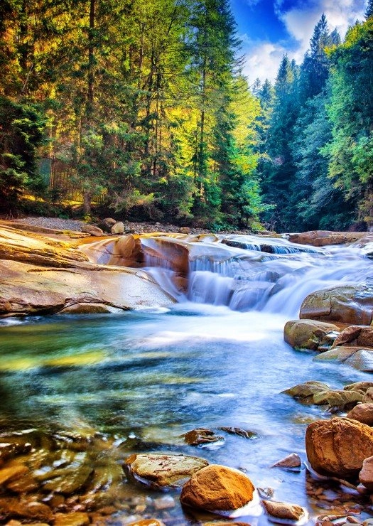 E-shop Grafika Beautiful Waterfall in the Forest 2000 dielov