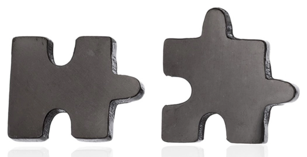 E-shop Oceľové náušnice puzzle – čierne
