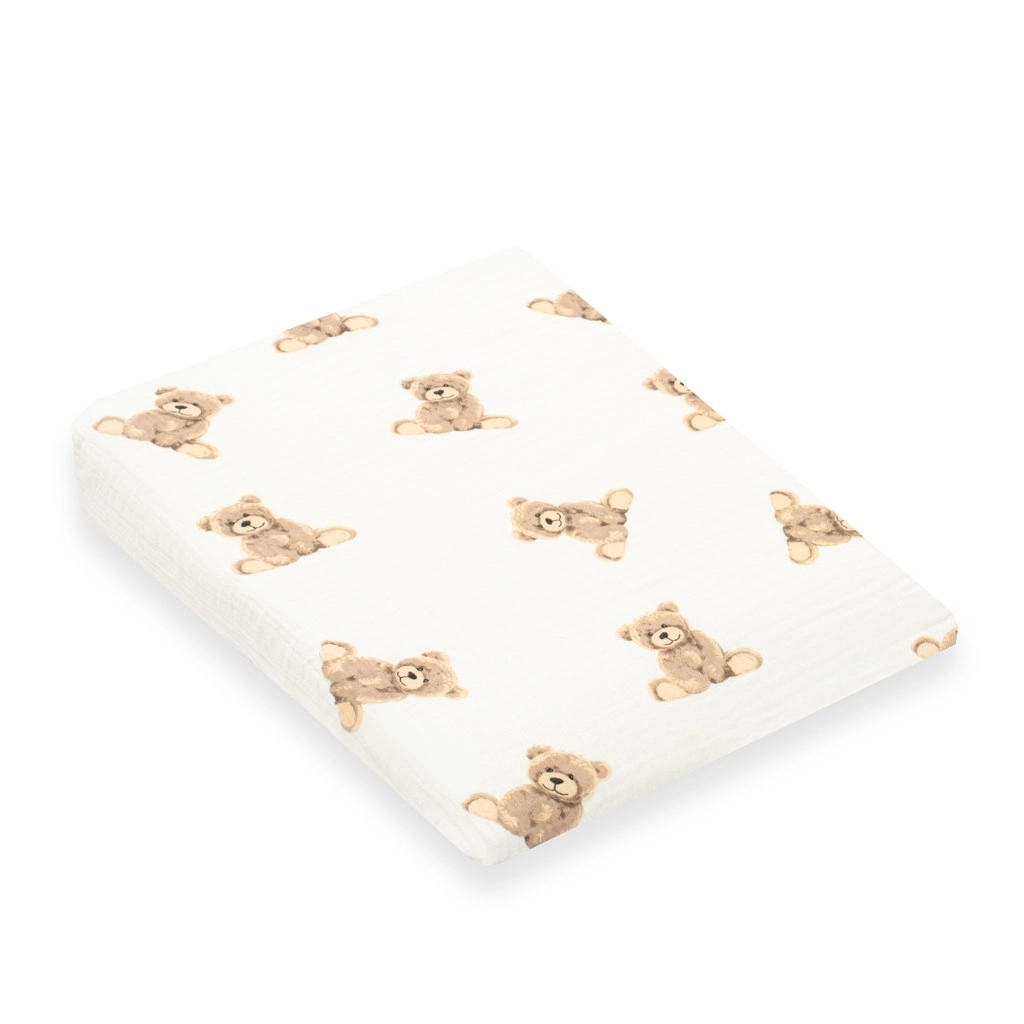Mušelínový poťah na detský vankúš – klin NEW BABY Standard 30×37 cm, motív medvedík