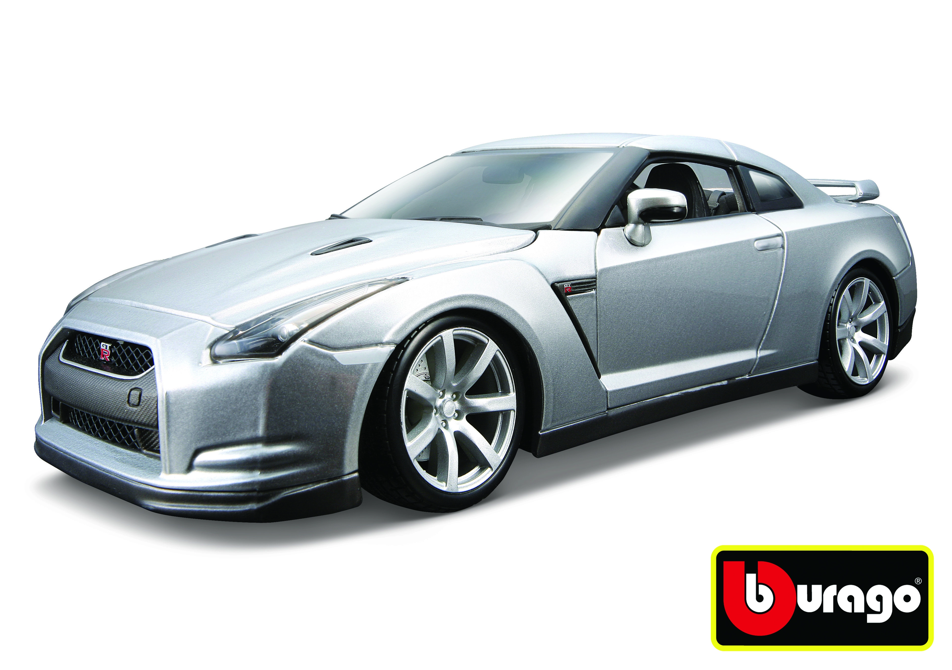 Bburago Nissan GT-R 2009 Strieborný
