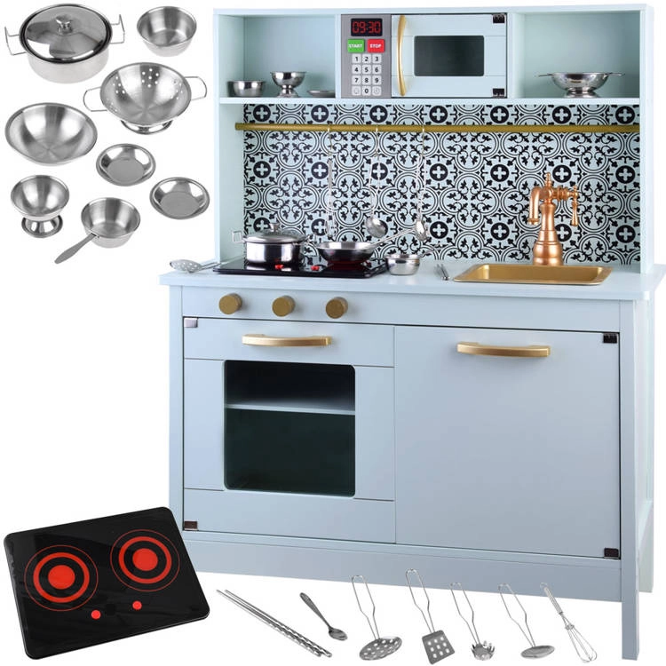 Mätová drevená detská kuchynka s riadom