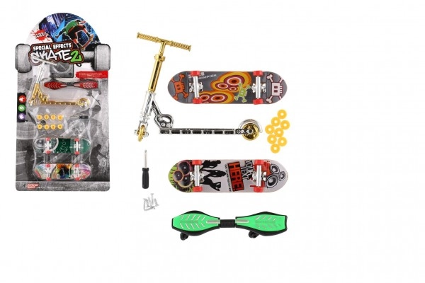 Teddies Sada skateboard šroubovací koloběžka prstová waveboard plast s doplňky mix druhů na kartě 16x30cm