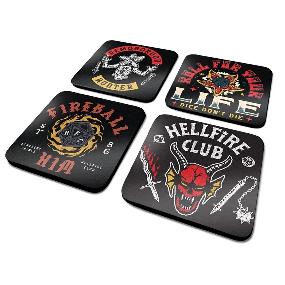 CurePink Tácky pod sklenice Stranger Things Phrases balení 4 ks 10x10cm