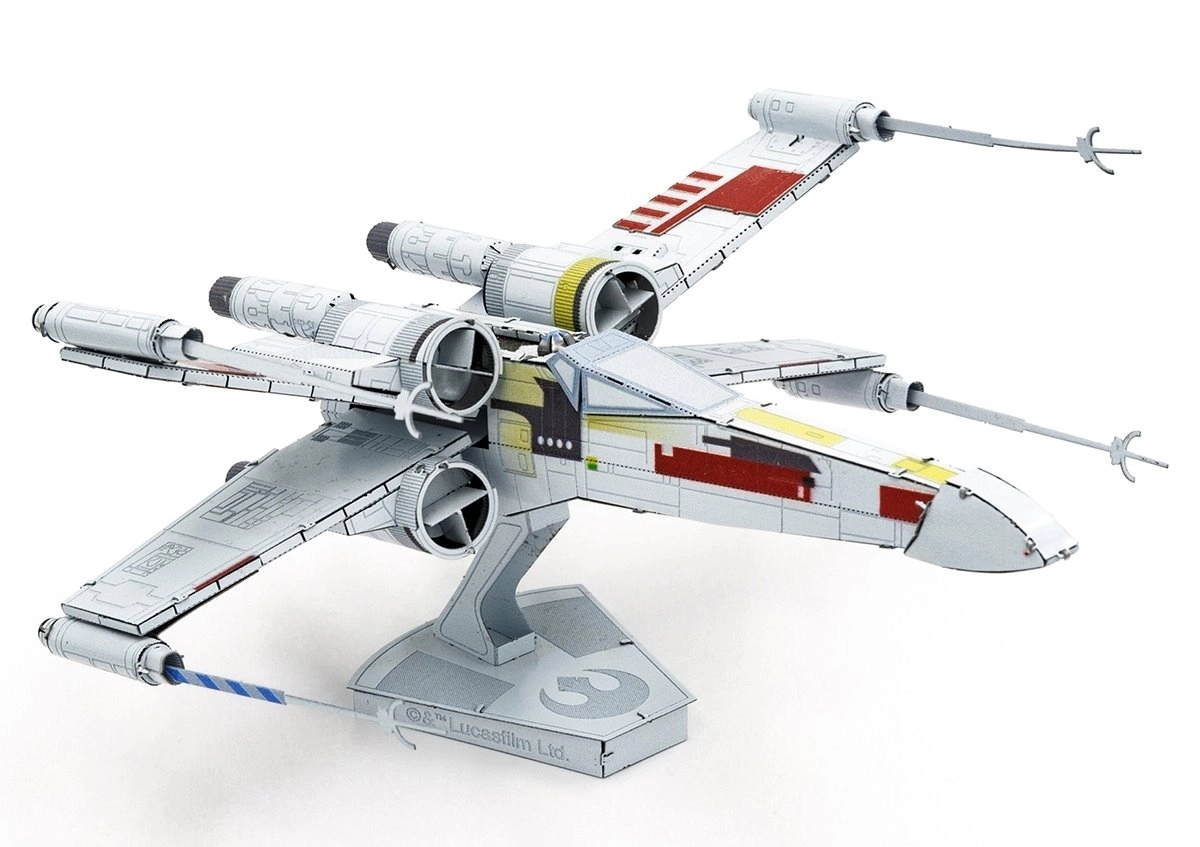 E-shop Metal Earth 3D puzzle Star Wars X-Wing Starfighter (ICONX) 39 ks