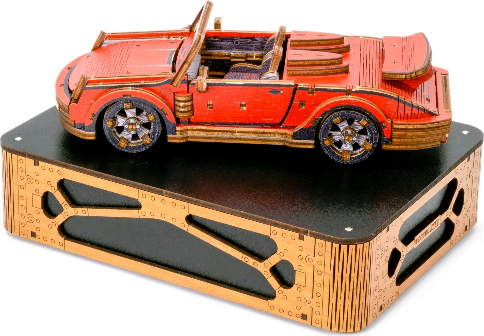 Drevené 3D puzzle športové auto – limitovaná edícia