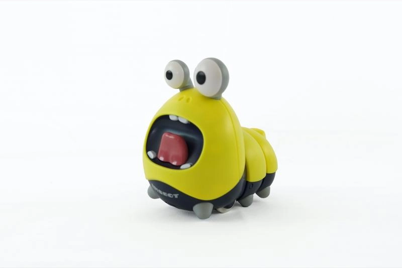 E-shop MAC TOYS chodící veselá larva