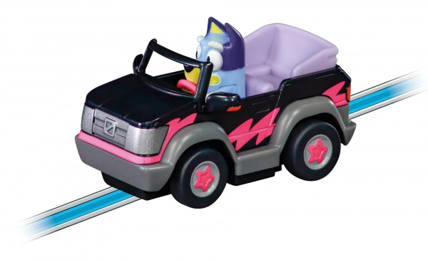 závodné auto BLUEY pre autodráhu FIRST 1:50