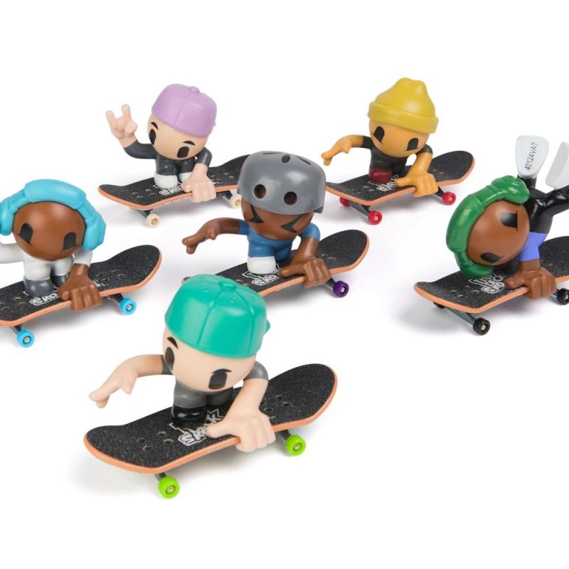 E-shop Tech Deck SK8 Crew fingerboard s figúrkou žlutá čepice