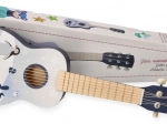 Drevená detská gitara s arktickými zvieratami