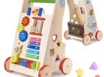 Drevené chodítko a edukačná kocka 6v1