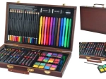 Maliarska sada 81 dielov v drevenom kufríku
