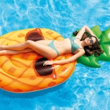 Nafukovacia matrac v tvare ananásu