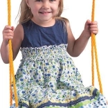 Drevená hojdačka pre deti