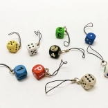 Detoa kľúčenka kocka – farebný prívesok na kľúče