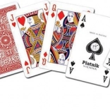 Plastové karty na poker a bridž v krabičke