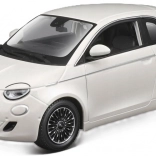 Model Fiat 500e 1:24 od Bburago