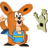 Drevená dekoračná magnetka Krtko – kamarát zajac