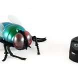 Magana mucha na diaľkové ovládanie