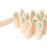 Fínska kolíková hra Mölkky – drevená vonkajšia rodinná hra