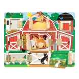 Drevená farma s dvierkami Hide & Seek od Melissa & Doug