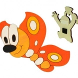 Drevená dekoračná magnetka motýľ